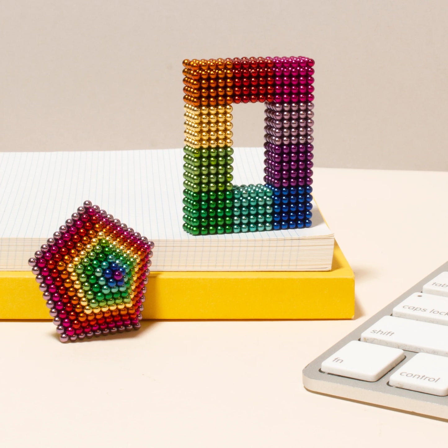 Speks. Spectrum 512 Magnet Balls