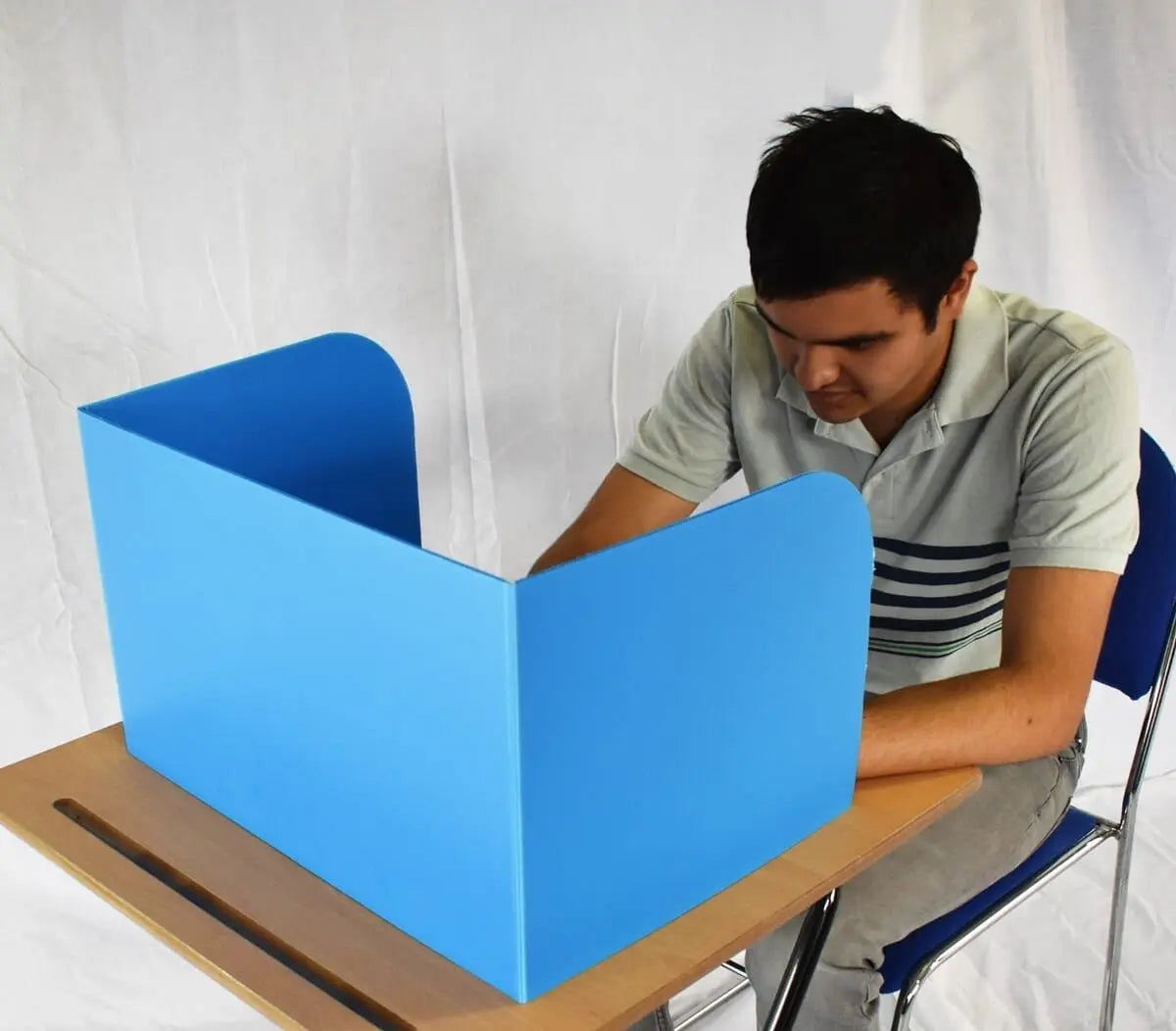 Blue Pop up Desk Screen - Single | The Dyslexia Shop