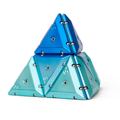 Speks. Geode The Magnetic Fidget Chrome Pyramid