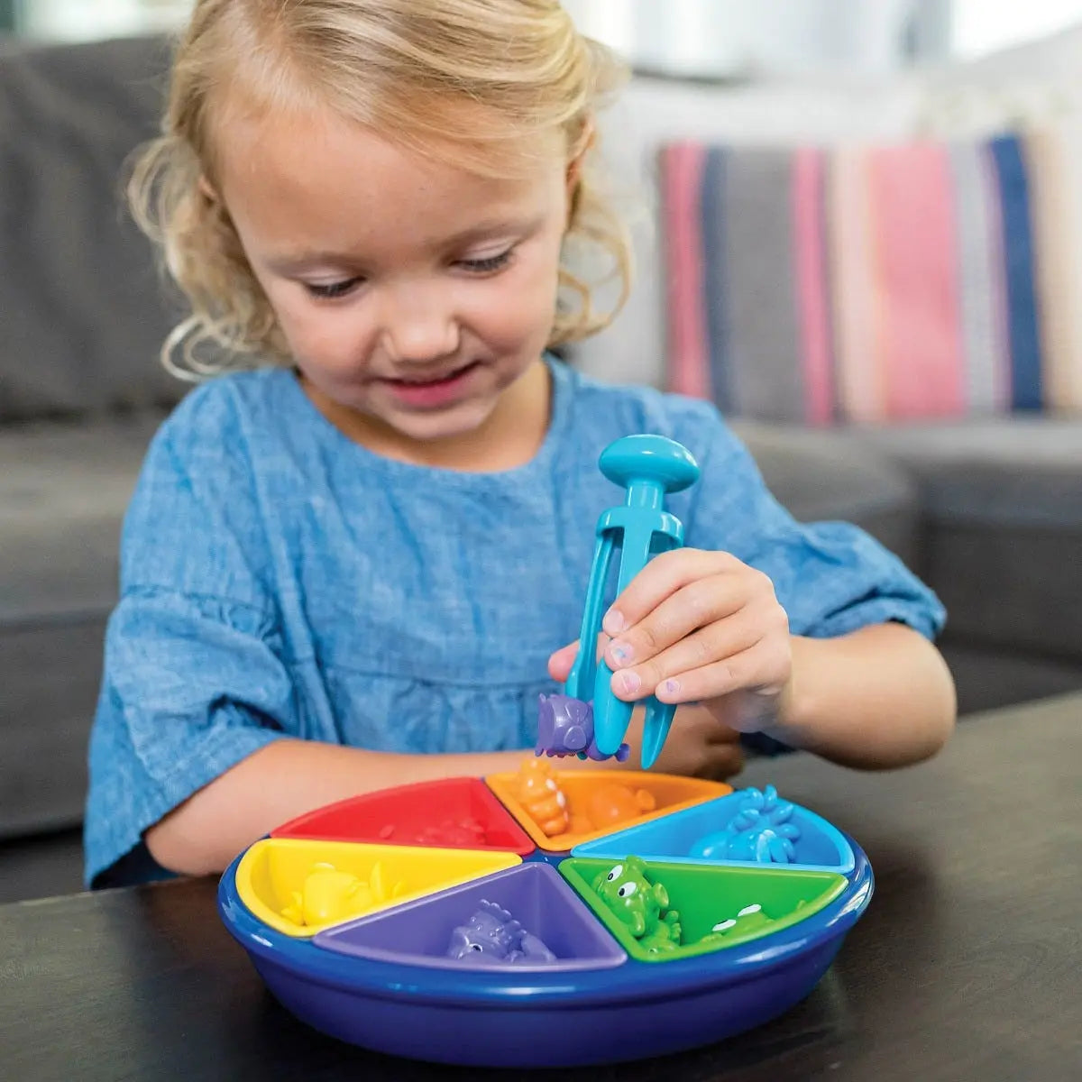Oodles of Aliens Sorting Saucer | The Dyslexia Shop
