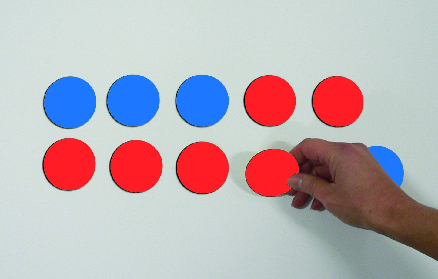 MAGNETIC DOUBLE-SIDED COUNTERS – RED-BLUE